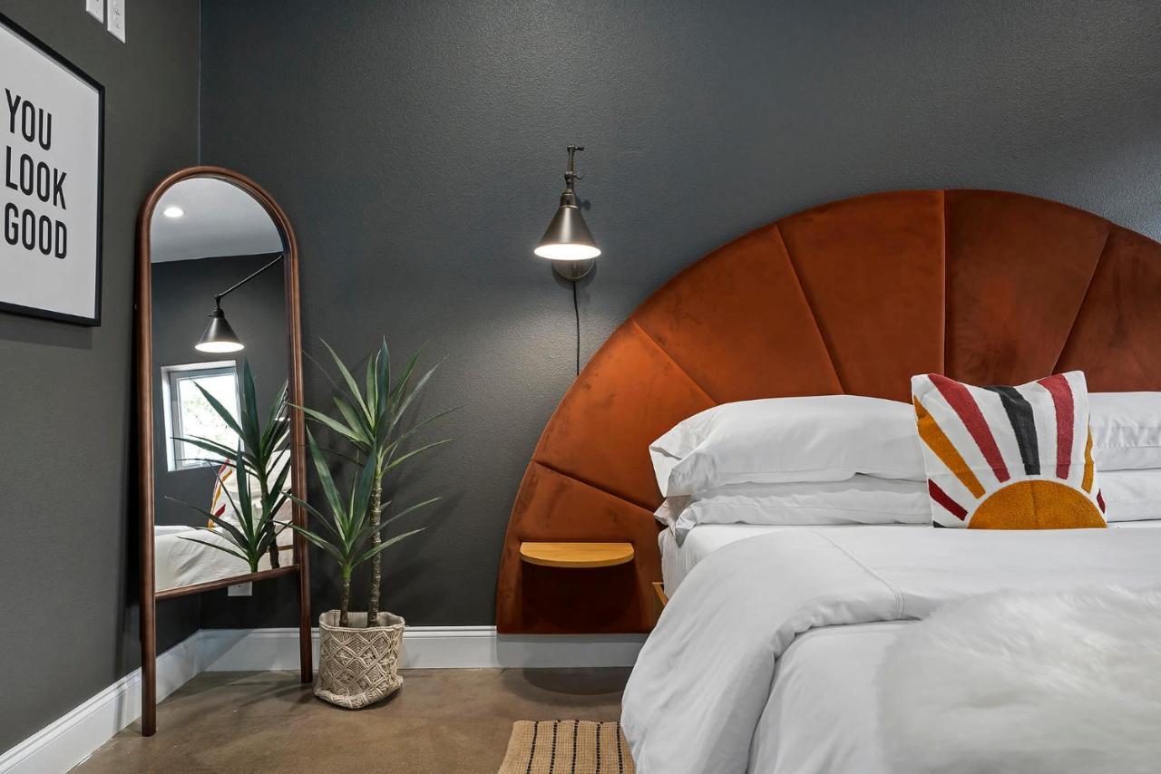Container Haus Pet Friendly With Cowboy Pool Villa Fredericksburg Kültér fotó